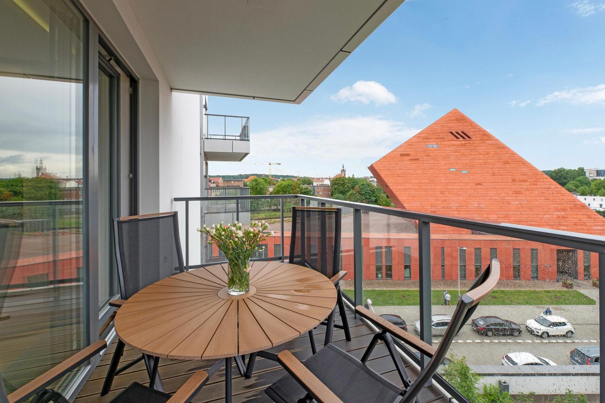 Brabank Riverside - Sauna, Business & Gym By Downtown Apartments Gdansk Bilik gambar